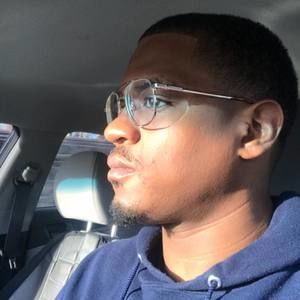 Meet your Posher, Derrik